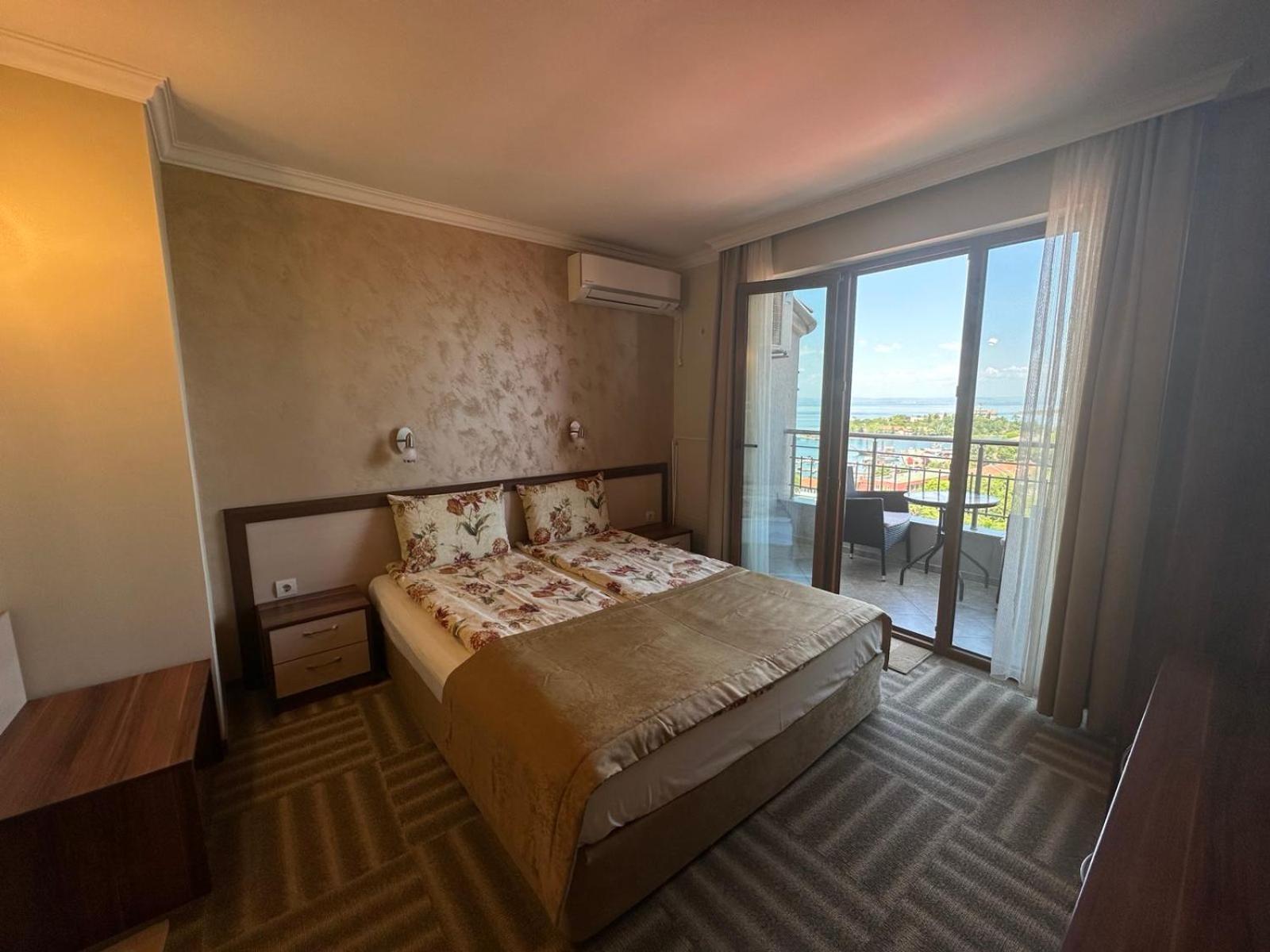 Family Hotel Radiana ソゾポル エクステリア 写真