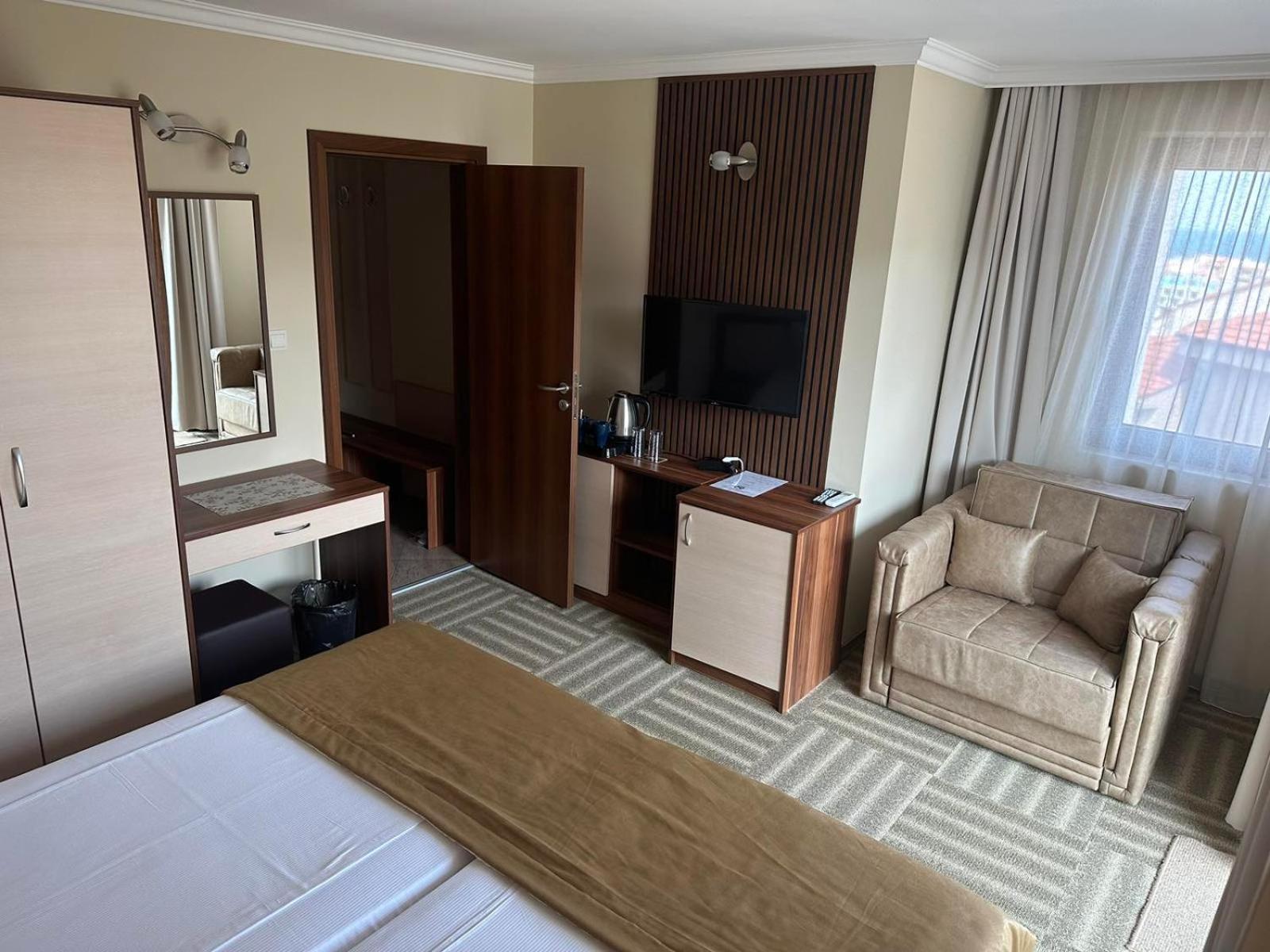 Family Hotel Radiana ソゾポル エクステリア 写真