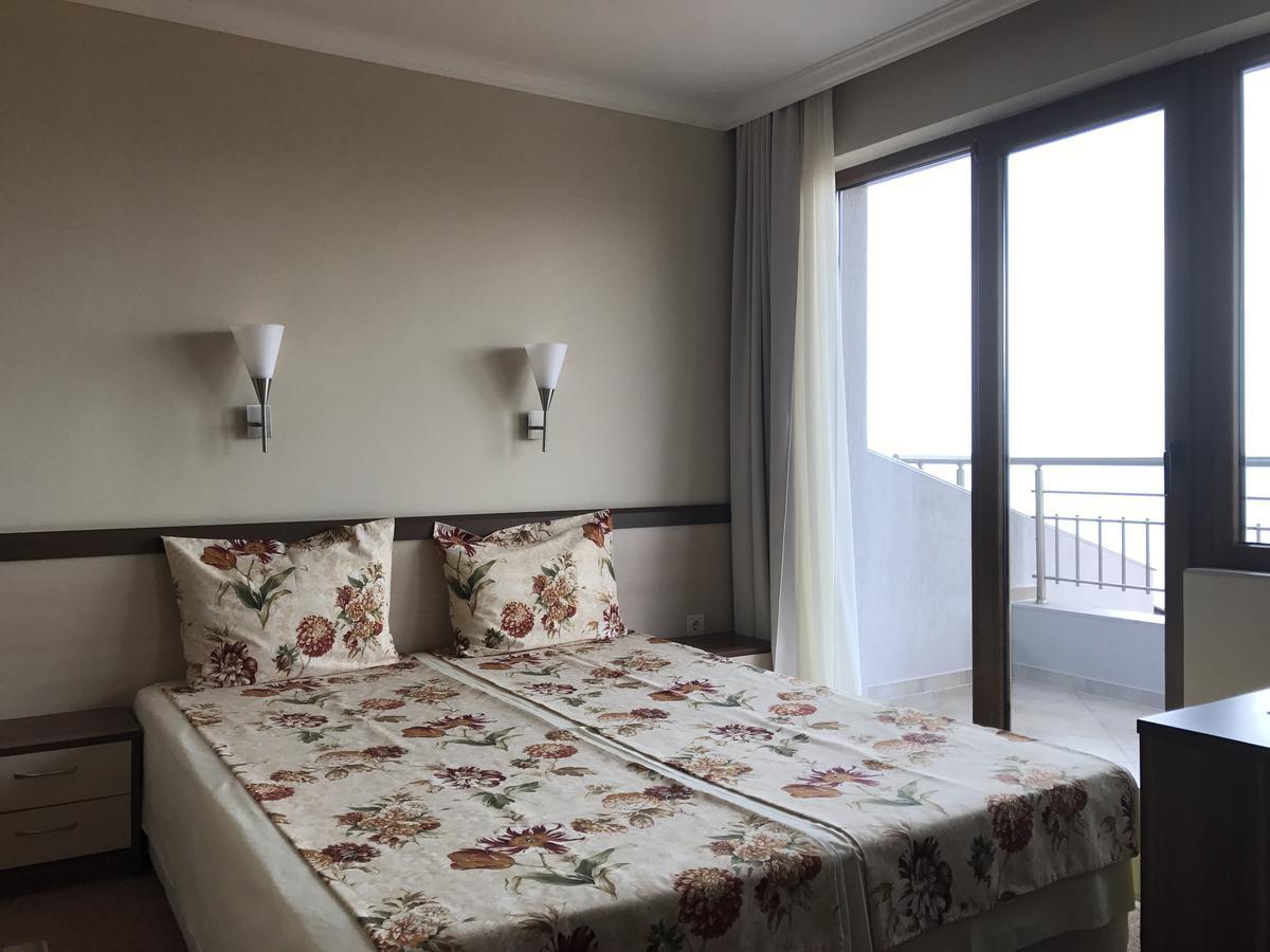 Family Hotel Radiana ソゾポル エクステリア 写真