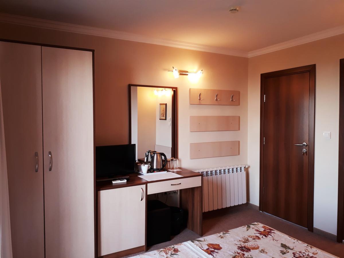Family Hotel Radiana ソゾポル エクステリア 写真